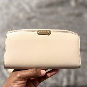🛑Final Offer 🛑 Burberry Wallet